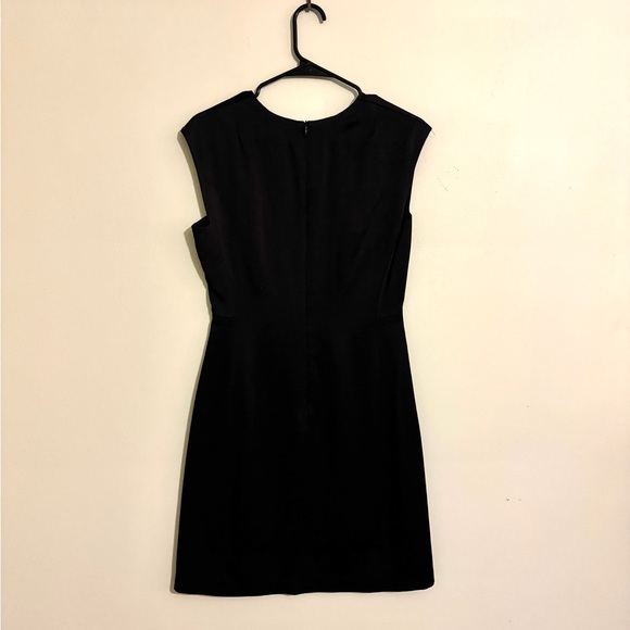 Theory Dress - Picture 2 of 5